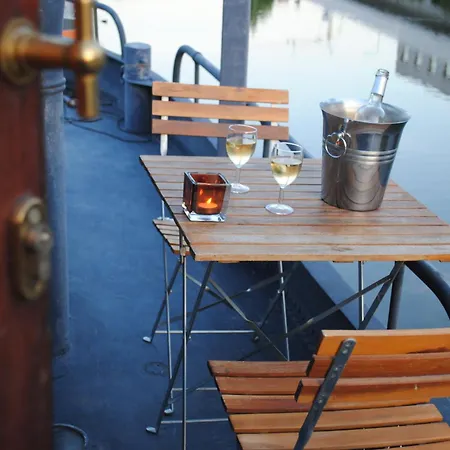Boat & Breakfast Bellevue Botel Ghent