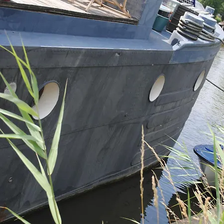 Boat & Breakfast Bellevue Botel Ghent