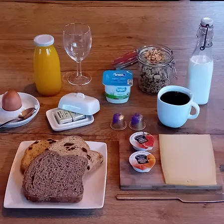 Boat & Breakfast Bellevue