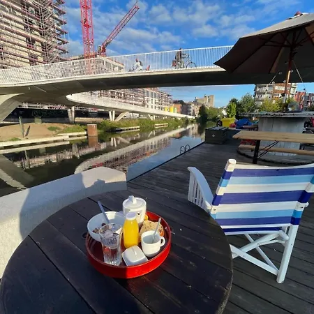 Botel Boat&breakfast Bellevue *