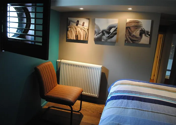 Boat & Breakfast Bellevue * Ghent