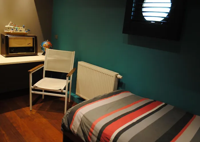 Boat & Breakfast Bellevue Botel *