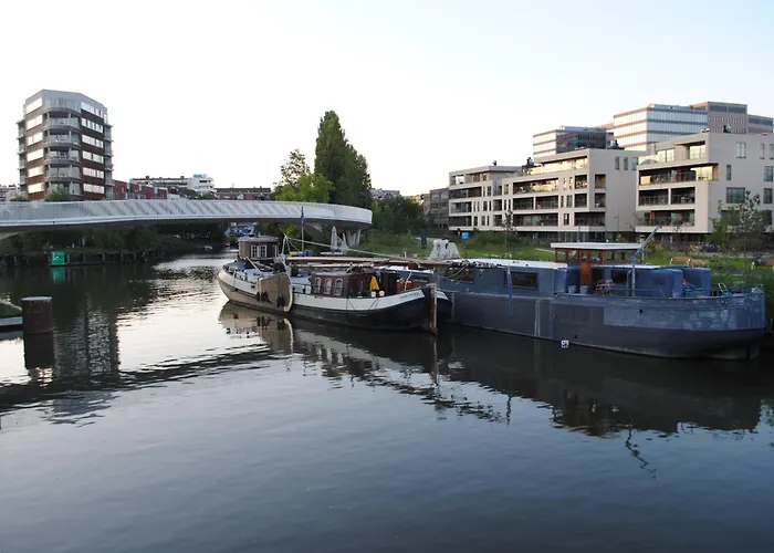 Boat & Breakfast Bellevue Botel Ghent