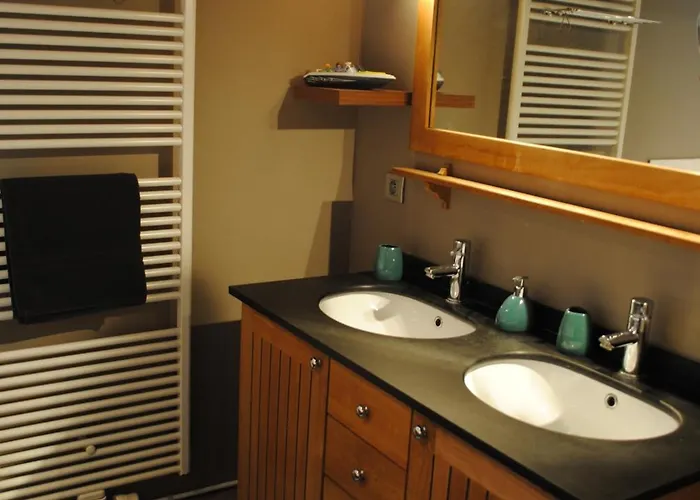 Boat & Breakfast Bellevue *