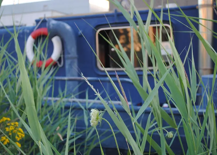 Boat & Breakfast Bellevue Botel