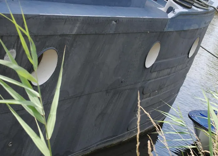 Boat & Breakfast Bellevue Botel Ghent