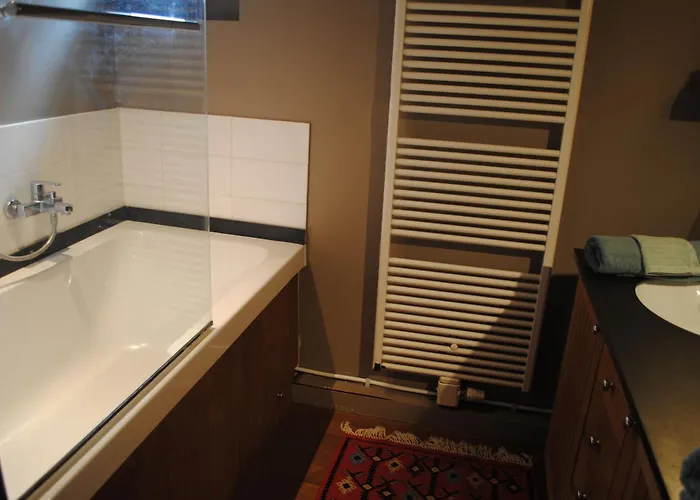 Boat & Breakfast Bellevue Båthotell *