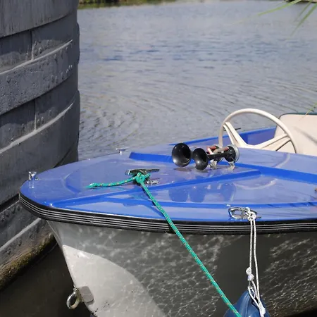 Botel Boat & Breakfast Bellevue Gante