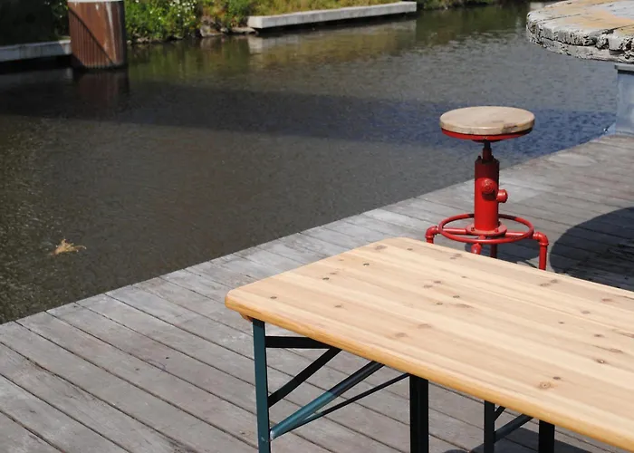 Botel Boat & Breakfast Bellevue Gante